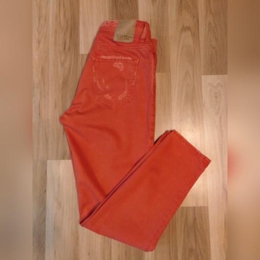 Zdjęcie oferty: Dżinsy Zara rozm. 36