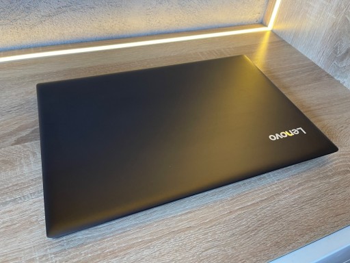 Zdjęcie oferty: Laptop Lenovo ideapad 520-15IKB i5-7200U/8GB/SSD