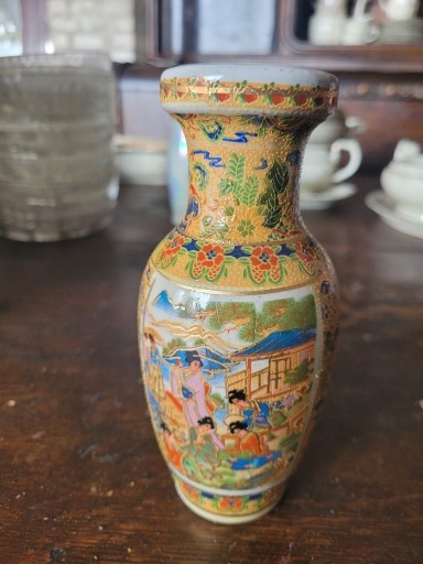 Zdjęcie oferty: Ceramiczny wazon w orientalnym stylu