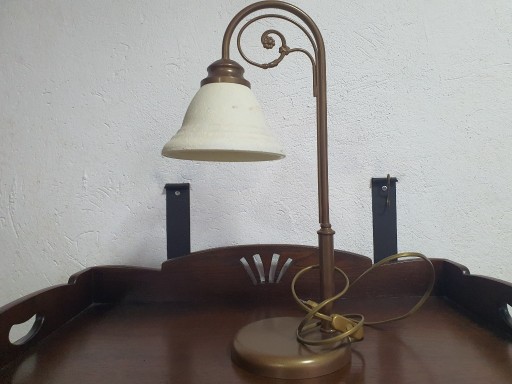 Zdjęcie oferty: Stylowa  lampa z kloszem