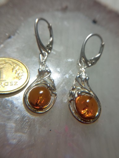 Zdjęcie oferty: Kolczyki srebrne z bursztynem srebro 925 amber