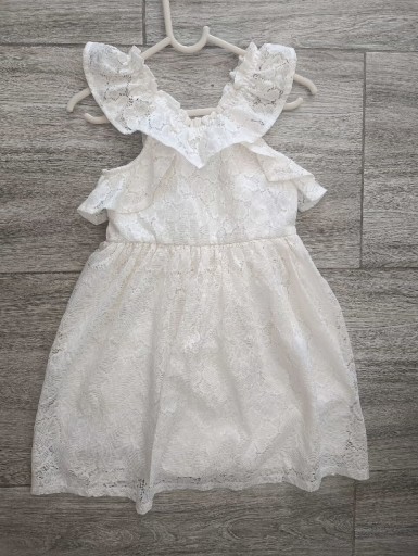 Zdjęcie oferty: Koronkowa sukienka dla dziewczynki 