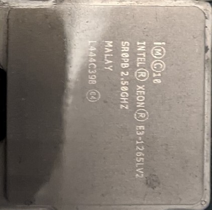 Zdjęcie oferty: INTEL XEON E3-1265LV2