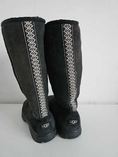 Zdjęcie oferty: UGG buty damskie zimowe wysokie śniegowce kozaki r. 39 (W8)