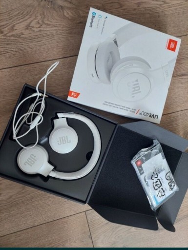 Zdjęcie oferty: Słuchawki JBL Live 400BT