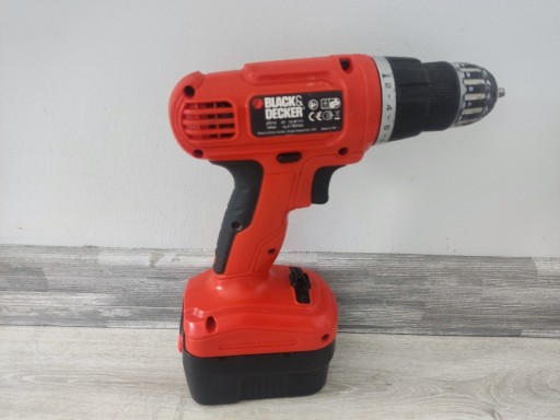 Zdjęcie oferty: WIERTARKO-WKRĘTARKA BLACK+DECKER EPC14 14.4V AKU+