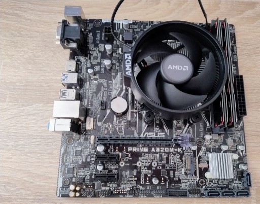 Zdjęcie oferty: Płyta główna ASUS Prime A320-K+8GB DDR4 Goodram