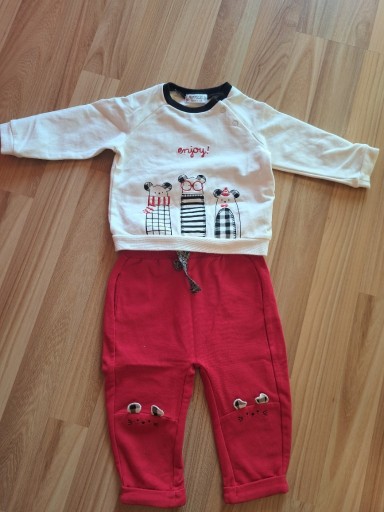 Zdjęcie oferty: Mayoral Komplet r. 70 (4-6 M)