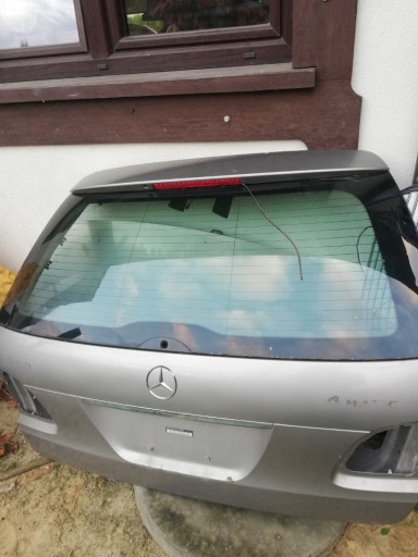 Zdjęcie oferty: Klapa bagażnika Mercedes E w211 c723 USA