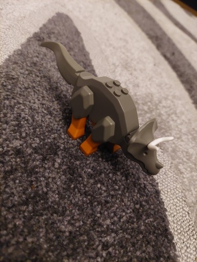 Zdjęcie oferty: Figurka LEGO Dinozaur triceratops 5955