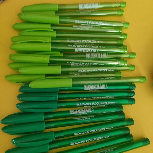Zdjęcie oferty: Długopis luxor focus zielony jasny i ciemny 