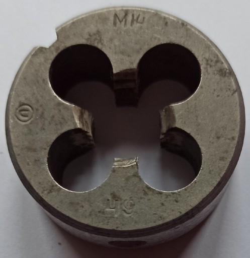 Zdjęcie oferty: Narzynka prawa M14 6h prawoskrętna