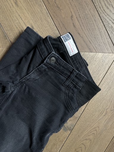 Zdjęcie oferty: Jeansy ciążowe legginsy czarne GAP jegging Brody  