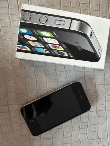 Zdjęcie oferty: Apple Iphone 4s 