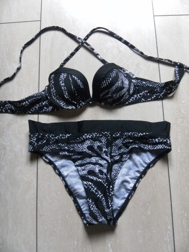 Zdjęcie oferty: Nowy strój kostium kąpielowy bikini BonPrix 36,S 