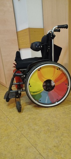 Zdjęcie oferty: Wózek inwalidzki dzieciecy