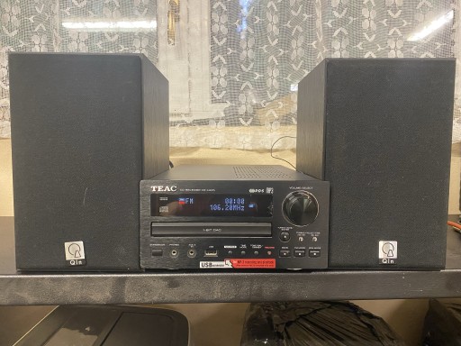 Zdjęcie oferty: WIEŻA TEAC CR-H225