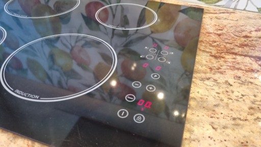 Zdjęcie oferty: Komplet AGD zmywarka 60 Bosch płyta ceramiczna indukcja plus okap Samsung 