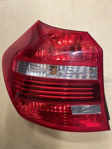Zdjęcie oferty: BMW 1 E87 E81 lampa lewy tył LCI LED 