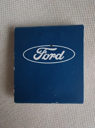 Zdjęcie oferty: Zapałki kolekcjonerskie Ford. 