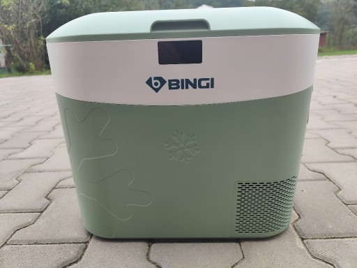 Zdjęcie oferty: BINGI przenośna lodówka samochodowa 22L (15C do -18C)