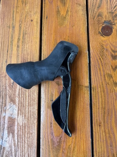 Zdjęcie oferty: Klamkomanetka Shimano Dura Ace Di2 ST-R9270 prawa