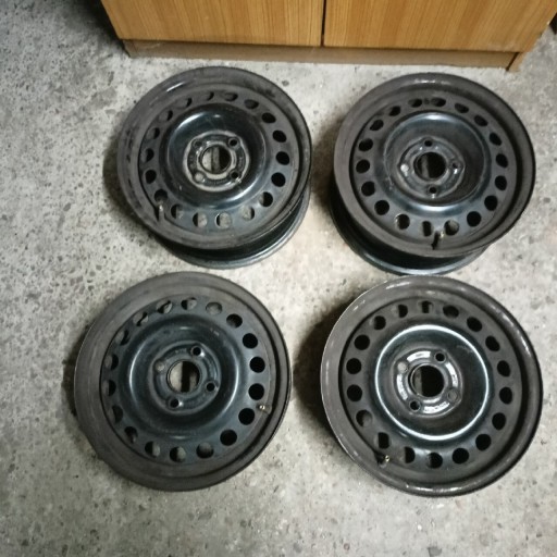 Zdjęcie oferty: Felgi stalowe 14' 4x100