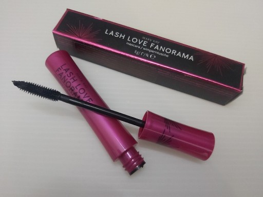 Zdjęcie oferty: Tusz Lash Love Fanorama