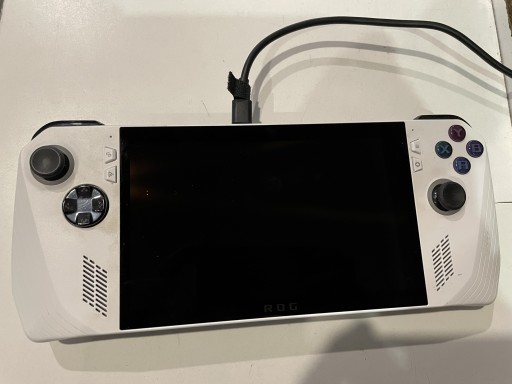 Zdjęcie oferty: Konsola przenośna Asus Rog Ałły