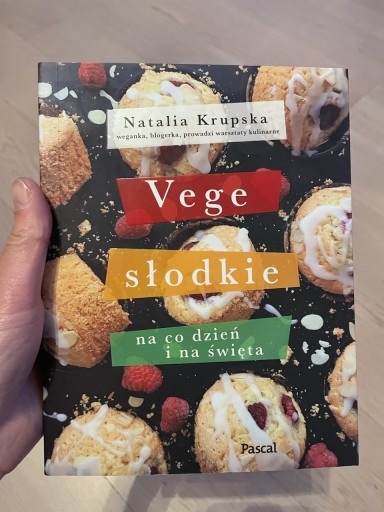 Zdjęcie oferty: Vege słodkie na co dzień i od święta książka