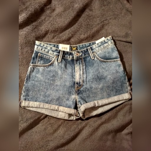 Zdjęcie oferty: Krótkie spodenki marki LEE (Pin Up Short) Jeans