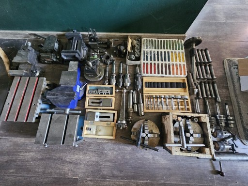 Zdjęcie oferty: Tokarka Frezarka Wiertarka Narzędzia obróbka skrawaniem cnc Imadło uchwyt