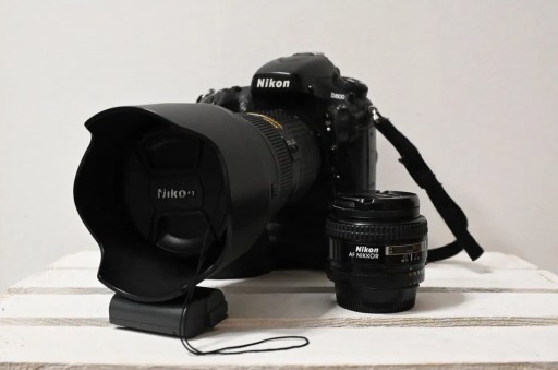 Zdjęcie oferty: Nikon D800 + Nikon MB-D12 + Nikkor 50mm f/1.4