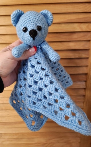 Zdjęcie oferty: Kocyk, przytulanka, miś amigurumi