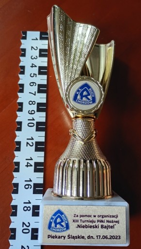 Zdjęcie oferty: RUCH CHORZÓW puchar statuetka Piekary Śląskie 2023