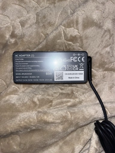 Zdjęcie oferty: Zasilacz/Adapter typ C