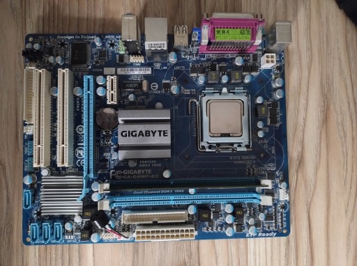 Zdjęcie oferty: Płyta Główna Gigabyte GA-G41MT-D3 | E6600 | 1GB