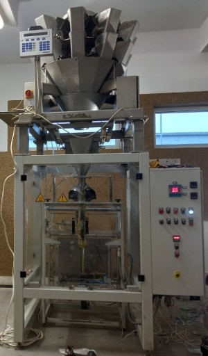 Zdjęcie oferty: Automat maszyna pakująca pionowa z wagą wielogłowi