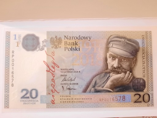 Zdjęcie oferty: 20 zł 2018 PIŁSUDSKI + folder