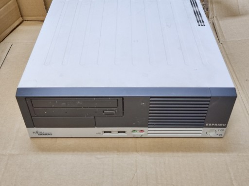 Zdjęcie oferty: Komputer Fujitsu Siemens Esprimo E5915 AMD Sempron