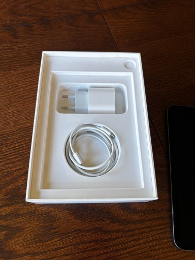 Zdjęcie oferty: Apple iPad Mini 64GB Wi-Fi Space Gray A2567 MK7M3FD/A  + Stan bdb  