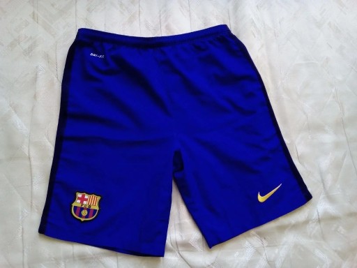 Zdjęcie oferty: Spodenki Nike FC Barcelona, rozmiar L juniorski!