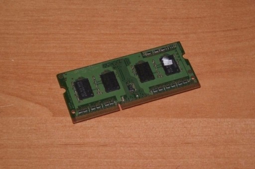 Zdjęcie oferty: Pamięć laptopowa Samsung 1GB DDR3 PC3-8500 1066MHz