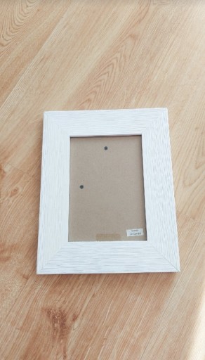 Zdjęcie oferty: Biała drewniana ramka na zdjęcia gruba retro 25 x 21 cm szkło