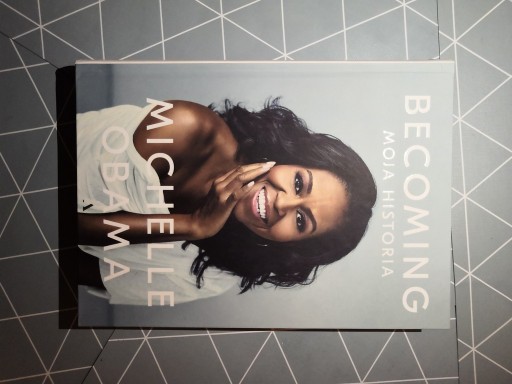 Zdjęcie oferty: BECOMING- Michelle Obama