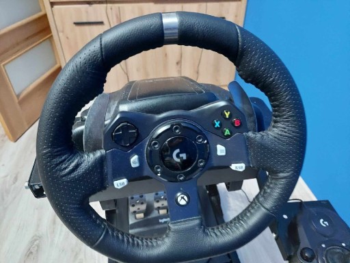 Zdjęcie oferty: Kierownica Logitech G920 z shiftrem i stojakiem