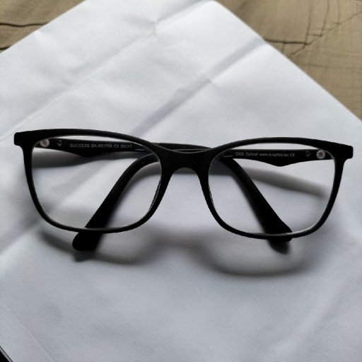 Zdjęcie oferty: Okulary ( Oprawki )  korekcyjne   - rozmiar  50  