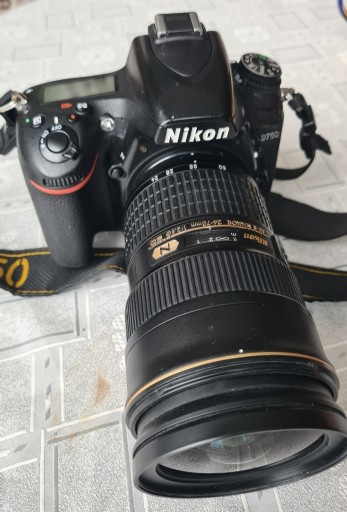 Zdjęcie oferty: Nikon D750, 90,8k klatek, Nikkor 24-70mm 1:2,8G ED