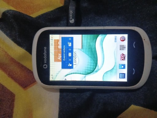 Zdjęcie oferty: Telefon Vodafone 550