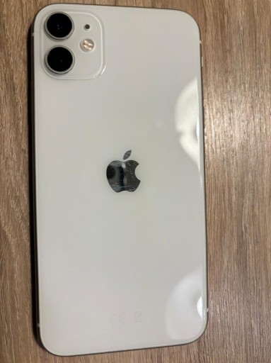 Zdjęcie oferty: Smartfon APPLE iPhone 11 64GB Biały